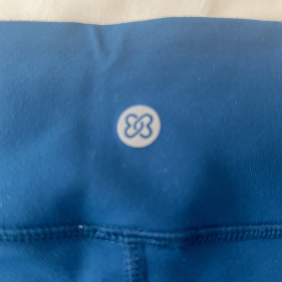 Blue leggings with pockets - Picture 3 of 4